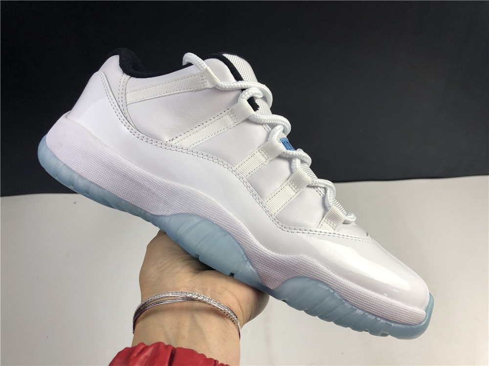 Air Jordan 11 Low Legend Blue AV2187-117